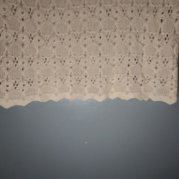 Loft white crocheted lace short sleeve top - Picture 8 of 10